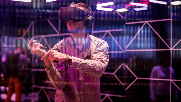 Mark Zuckerberg quiere convertir a Facebook en un metaverso, un mundo  virtual para trabajar y entretenerse