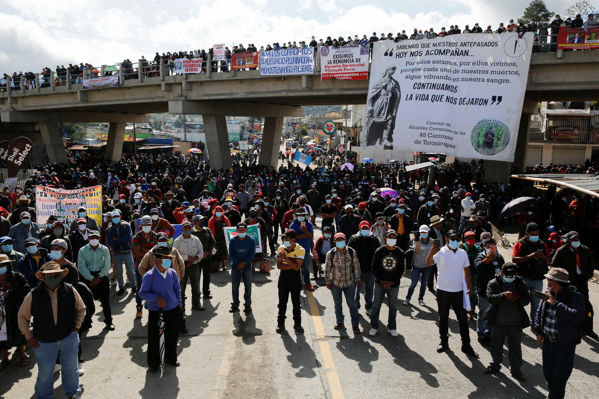 Los corruptos ocupan puestos importantes': el hartazgo bloquea rutas en Guatemala