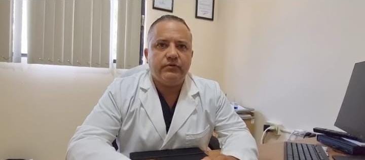 Francisco Iribarren Cardenas director del centro de salud de Sabinas