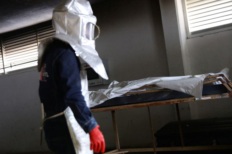 México acumula más de 439,000 casos de coronavirus, decesos se elevan a 47,746