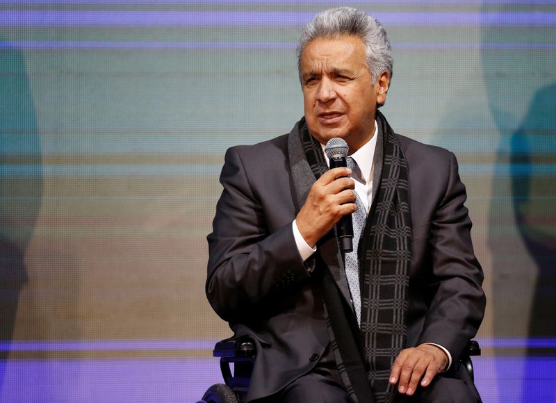Ecuador logra respaldo de mayor parte de tenedores bonos para renegociar deuda: presidente Moreno