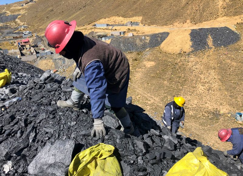 Siderúrgica china HBIS incursiona como socia en mina de hierro en Perú