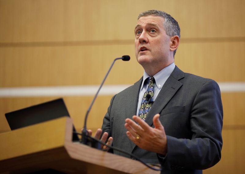 Bullard de Fed dice recuperación EEUU parece haberse desacelerado en julio, camino no será fluido