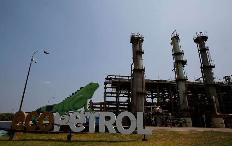 Petrolera colombiana Ecopetrol evita pérdidas en el segundo trimestre