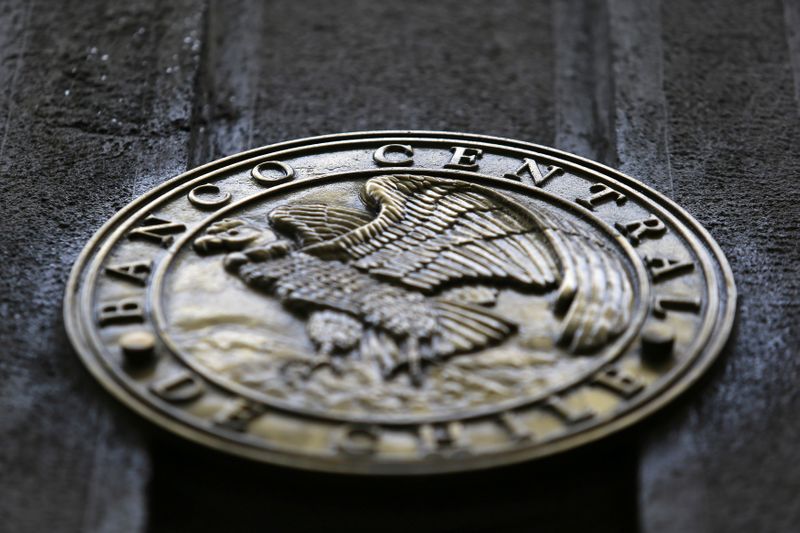 Inflación en Chile se ubicará por debajo de rango meta del Banco Central: sondeo
