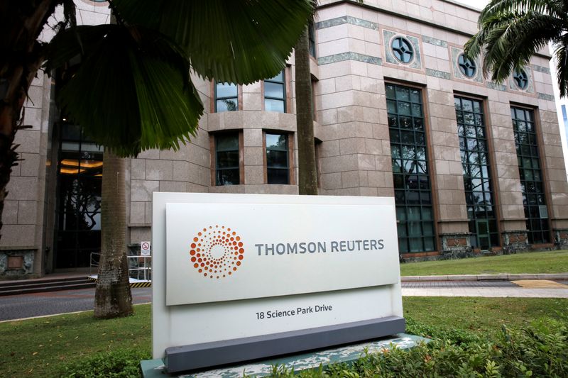 Ingresos y ganancias trimestrales de Thomson Reuters bajan en segundo trimestre