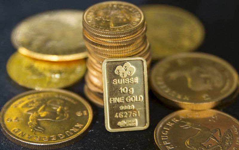 MERCADOS GLOBALES-Oro vuelve a brillar ante descenso del dólar; bolsas suben