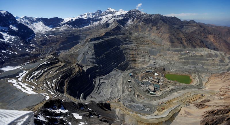 Producción de cobre de mayores minas en Chile crece en junio