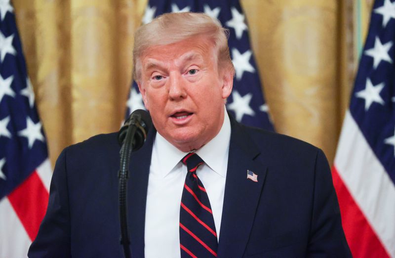 Trump rechaza pedido de Obama de tomar medidas por racismo, dice que el “éxito” unirá al país