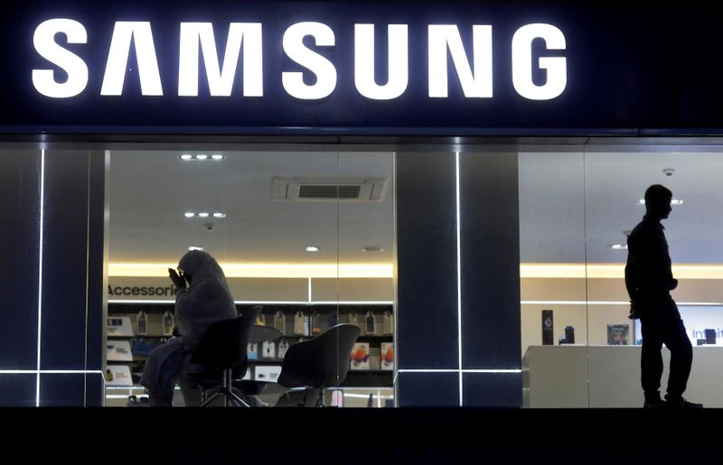 Samsung presenta Galaxy Note y teléfono plegable en mercado reducido por pandemia