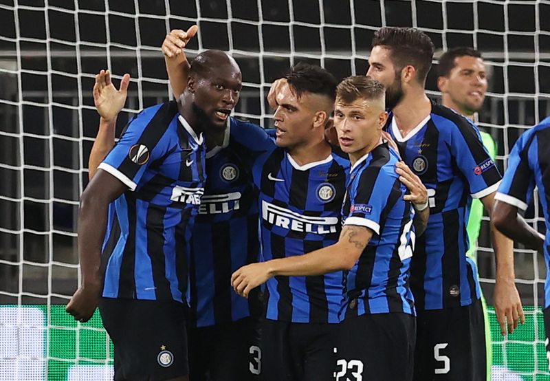Inter y Manchester United avanzan a cuartos de final de la Europa League