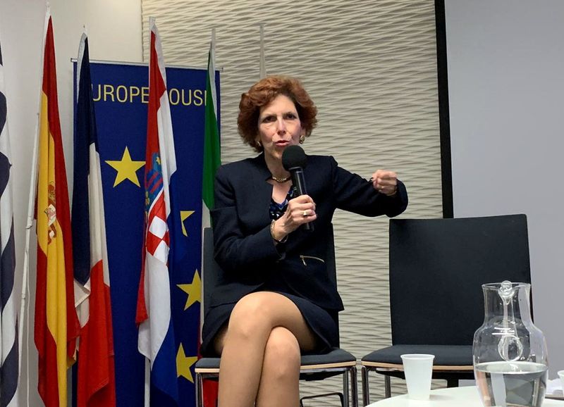 Mester de la Fed dice que fase de reapertura podría ser más prolongada de lo que muchos esperan