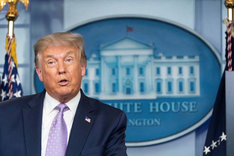 Trump dice es posible tener vacuna para el COVID-19 antes de elecciones del 3 de noviembre