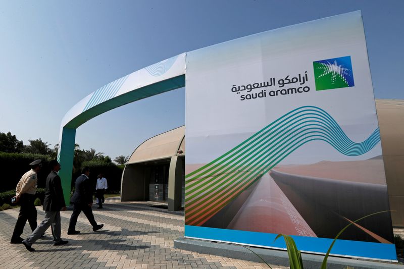 Se desploma el beneficio de la petrolera Saudi Aramco, que ve señales de recuperación