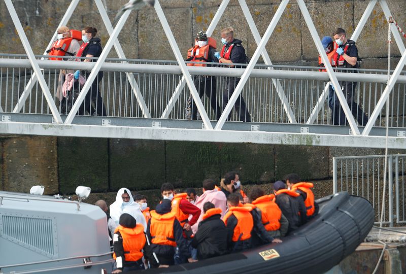 Reino Unido quiere más flexibilidad para devolver migrantes ilegales a Francia