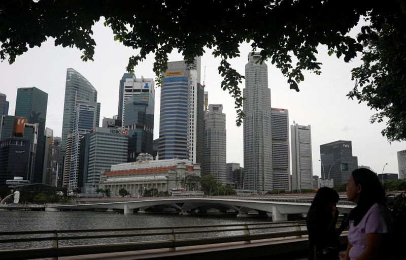 Singapur alerta sobre una recuperación lenta por el impacto de virus en los exportadores
