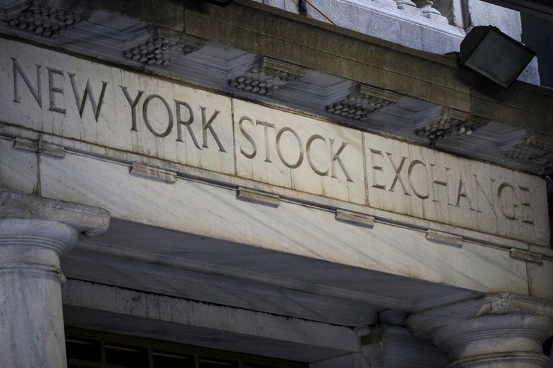 S&P 500 se acerca a máximo histórico en Wall St por apuestas sobre estímulos