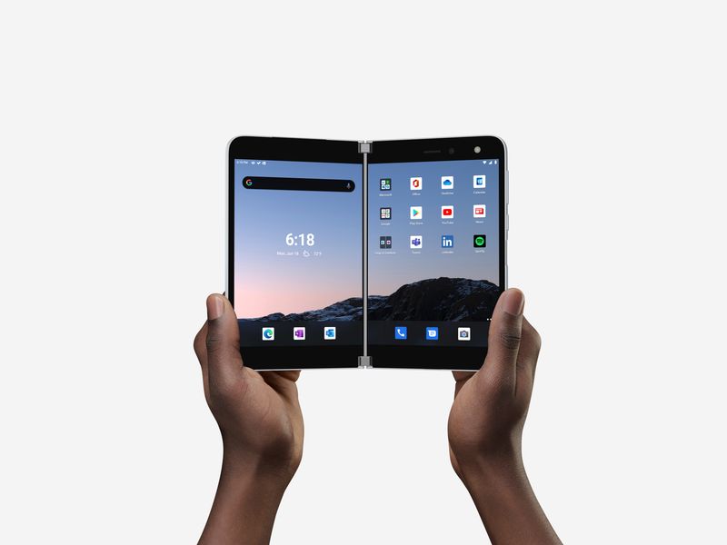 Precio de teléfono de Microsoft con pantalla doble será de 1.399 dólares y se venderá desde septiembre
