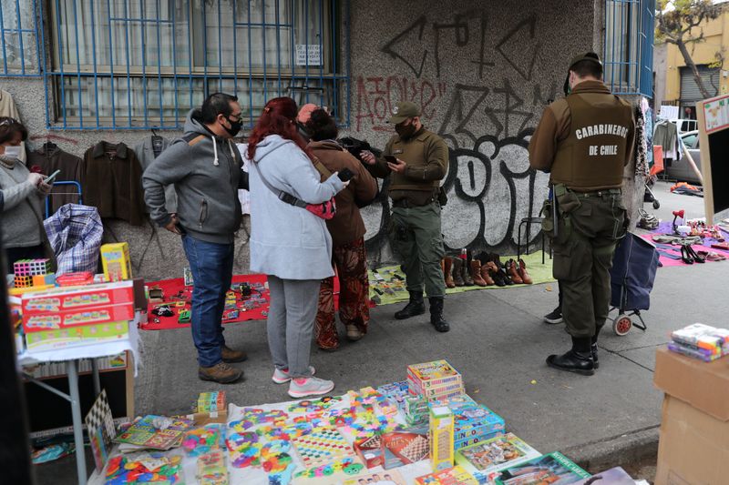 Centro de capital chilena sale de cuarentena después de más de cuatro meses de confinamiento