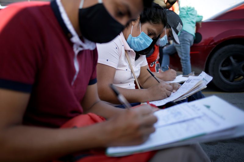 Seguro social mexicano dice se perdieron 3,907 empleos formales en julio