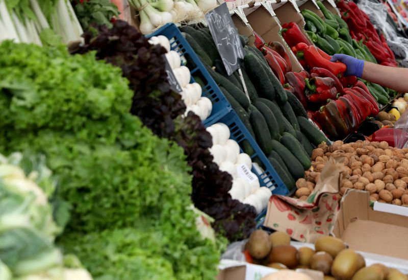 EL INE confirma que la caída de los precios en España se acentuó en julio