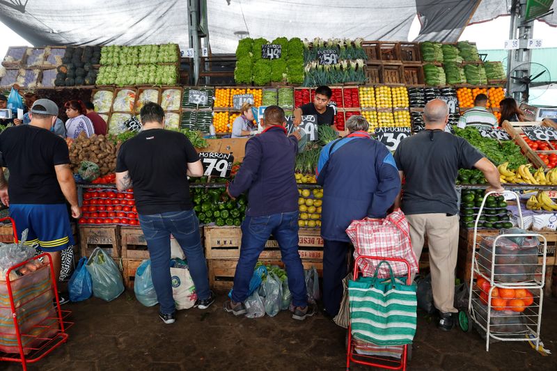 Precios minoristas de Argentina suben 1,9 en julio: ente de estadísticas