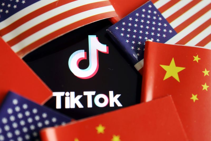 Acuerdo por TikTok debe beneficiar a EEUU y garantizar “seguridad total”, dice Trump