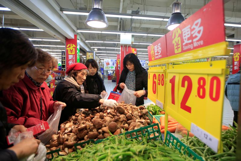 China, preocupada por la seguridad alimentaria, pretende acabar con los “reyes del estómago grande”
