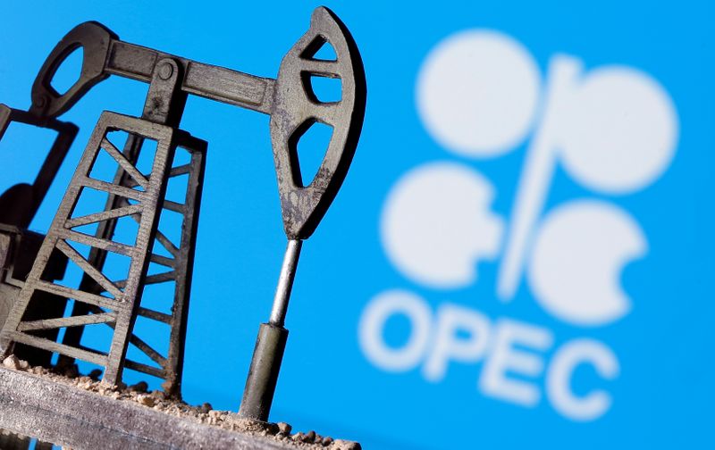 Panel de OPEP+ cambia fecha de su próxima reunión al 19 de agosto: fuentes
