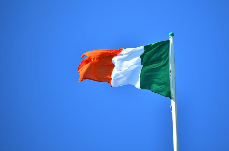 Dimite el responsable del turismo irlandés tras pasar sus vacaciones en Italia