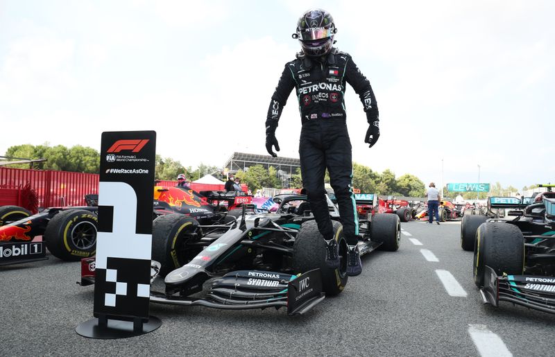 Lewis Hamilton confirma su dominio en la Formula 1 con una victoria en España