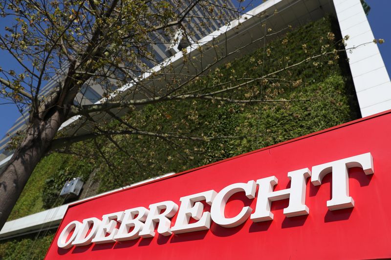 López Obrador pide cancelar contrato Odebrecht en México, consorcio niega corrupción