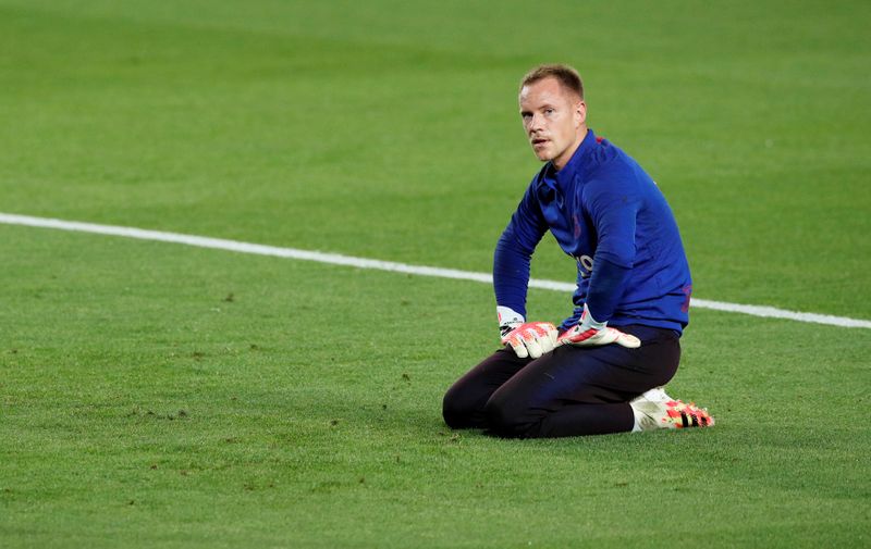 Arquero del Barca Ter Stegen se someterá a cirugía del tendón rotuliano