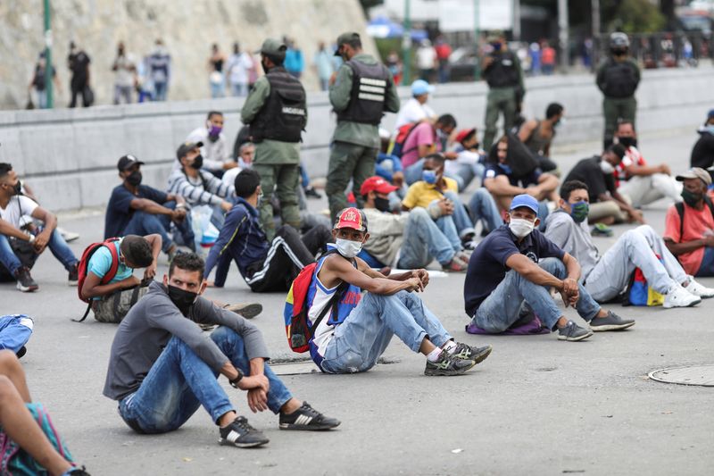 Contagios por COVID-19 superarían capacidad de prueba en Venezuela, dice legislador y asesor de Guaidó