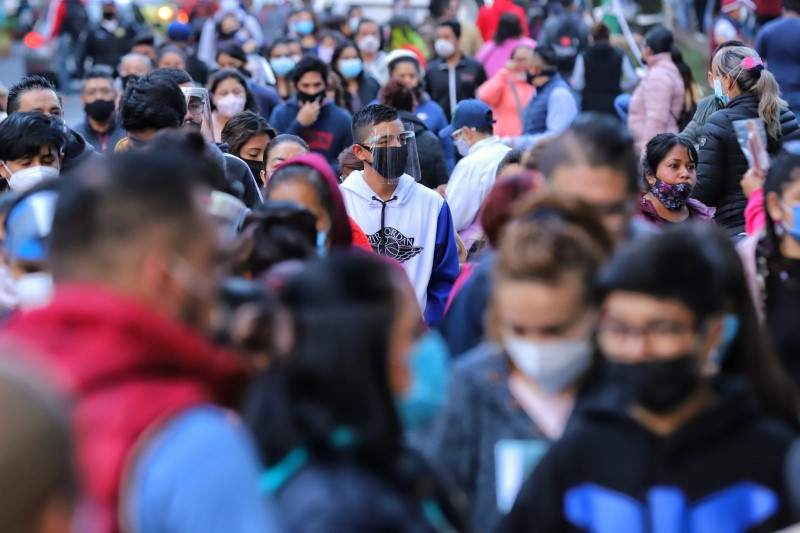 Pandemia coronavirus en México registra tendencia clara de descenso: Salud