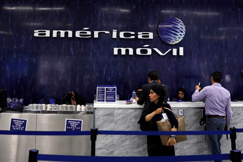 El Salvador condiciona concentración de Claro y Movistar a garantías de competencia 