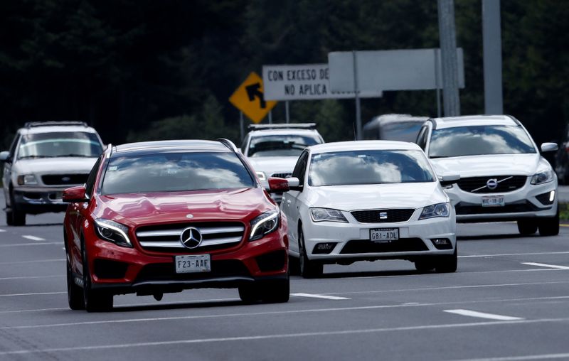 Ventas autos México caen por sexto mes consecutivo en agosto, aunque a menor ritmo