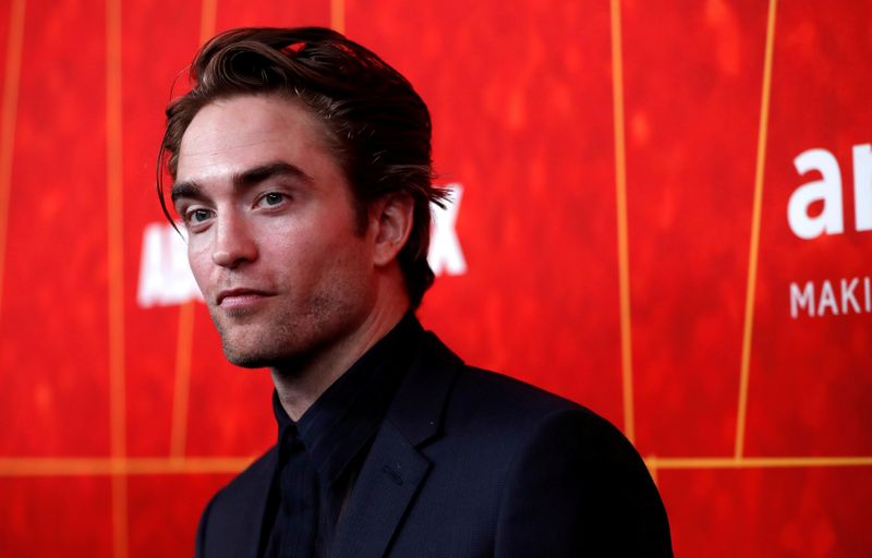 Actor Robert Pattinson da positivo por COVID-19 y se detiene la producción de “The Batman”: medios EEUU