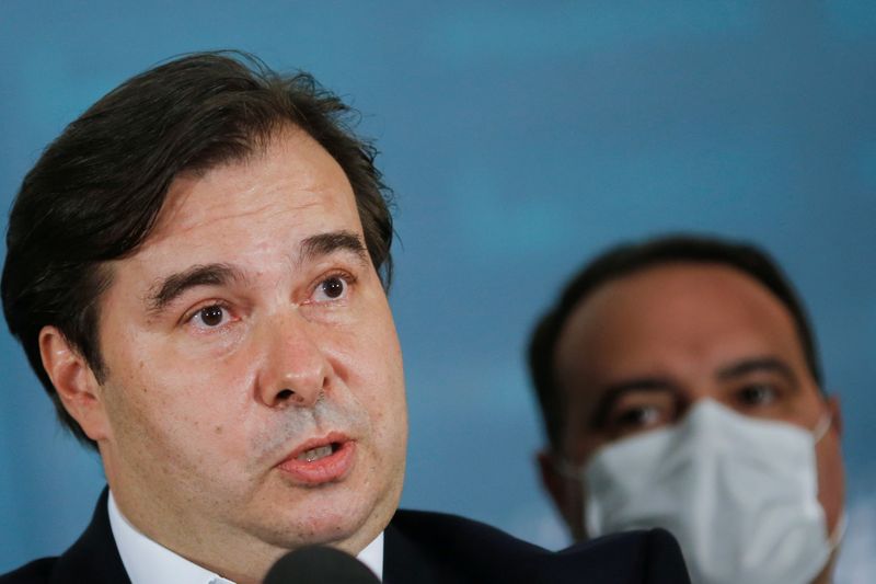 Brasil ultima detalles de proyecto ley que apunta a quienes financian ataques con “noticias falsas”