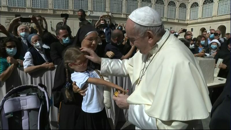 El Papa advierte contra la búsqueda de beneficios políticos y económicos de la pandemia