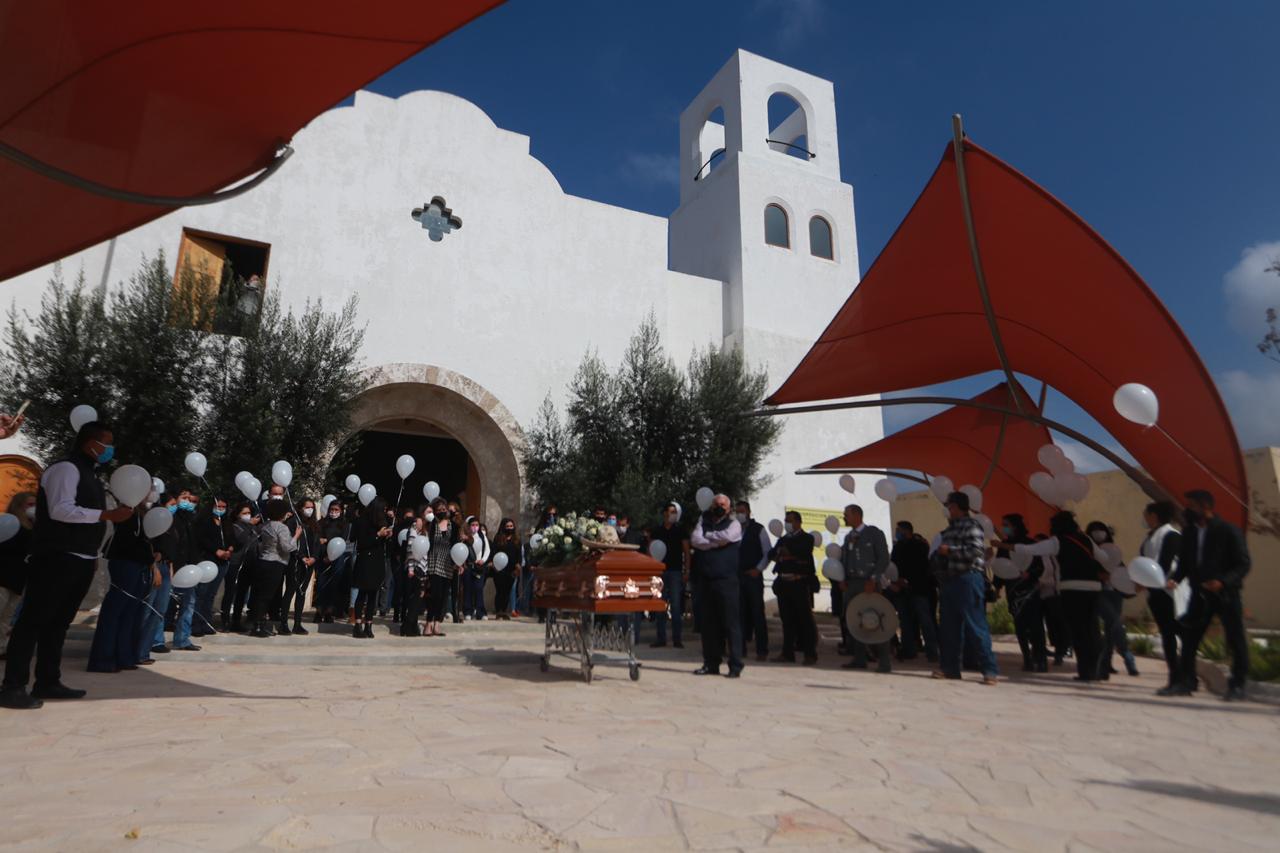 Dan el último adiós al joven charro Édgar Flores