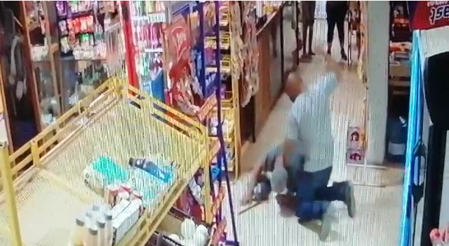 Por confusión, le dan golpiza a adulto mayor en Castaños