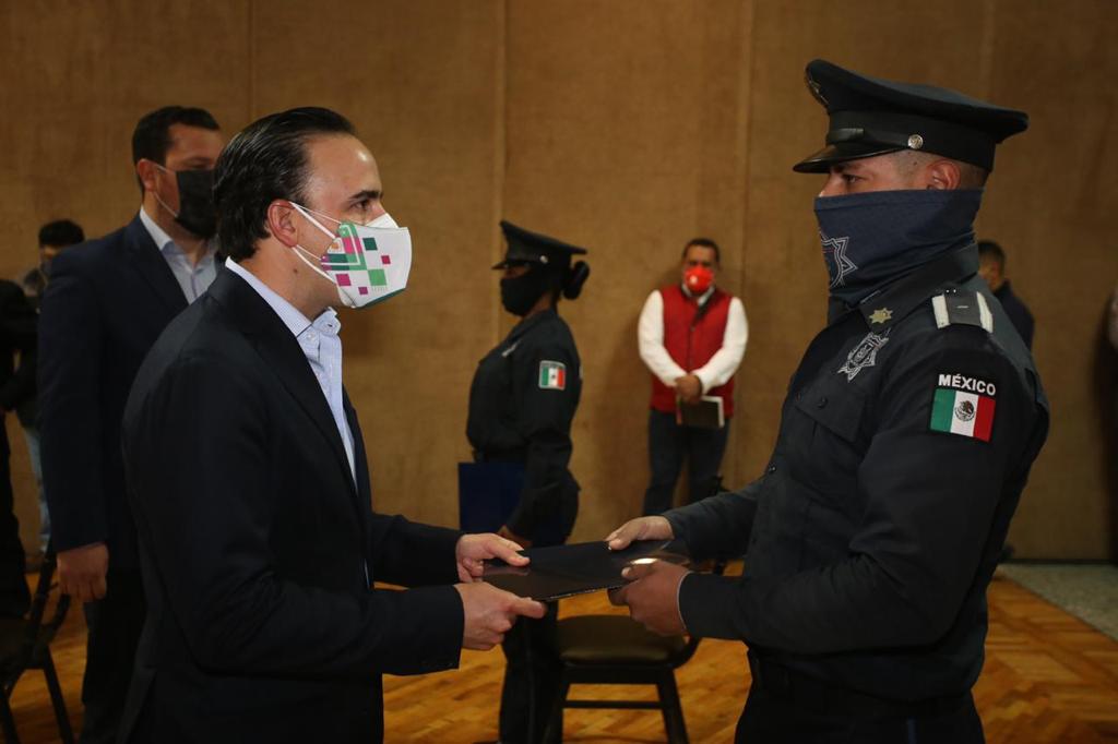 Se suman 115 elementos más a la Policía de Saltillo