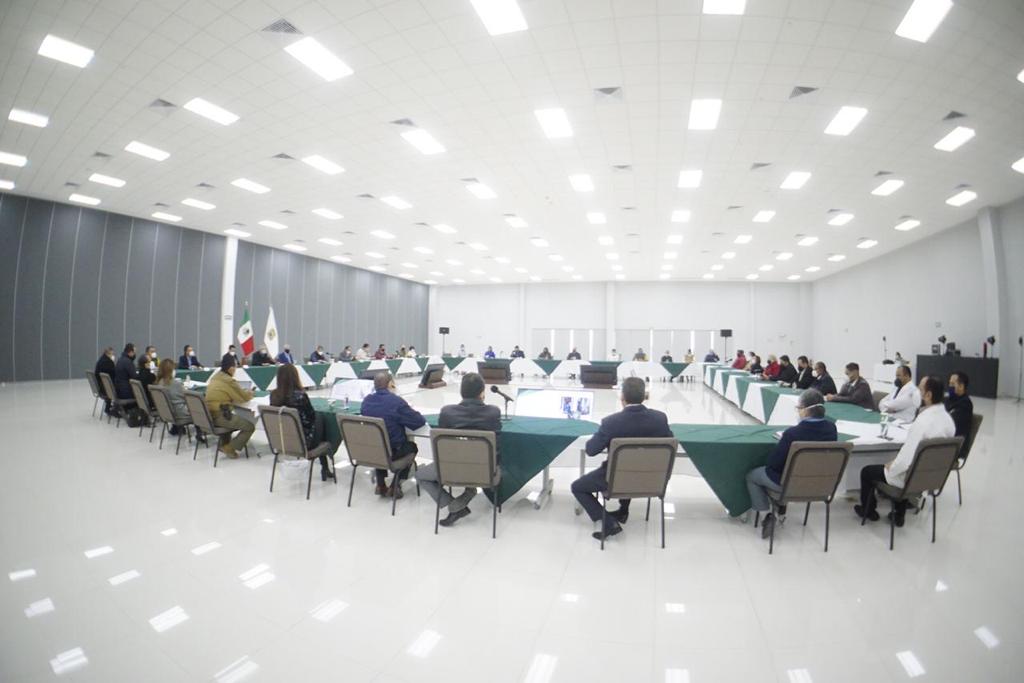 Al que no cumpla protocolos anticovid, que le sancione: Riquelme