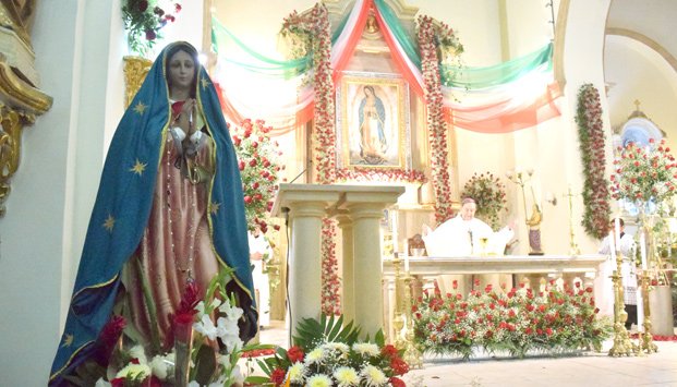 Recomiendan seguir eventos religiosos a través de las redes sociales