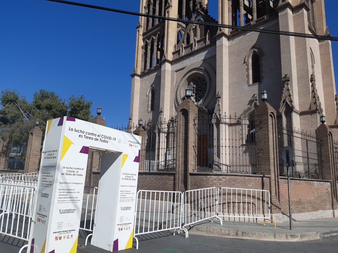 Exponen a la Guadalupana al exterior del Santuario