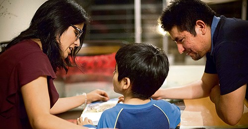 Pandemia afecta las terapias presenciales de jóvenes con autismo