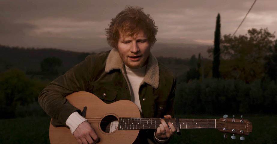 Ed Sheeran da regalo de navidad a sus fans