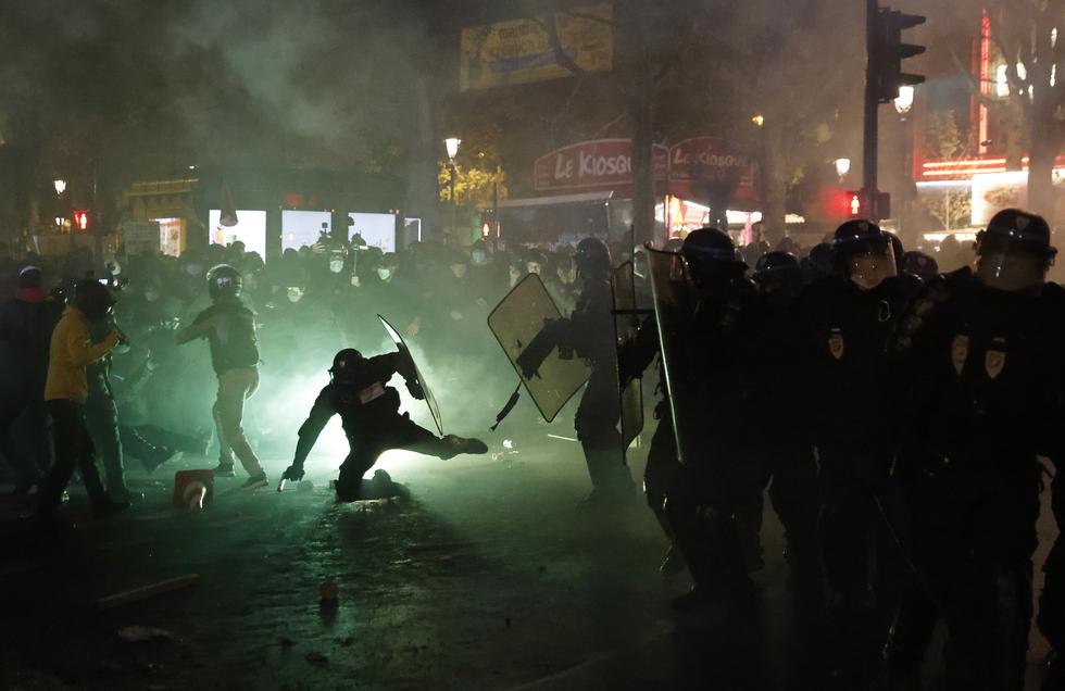 Al menos 95 detenidos y 67 policías heridos en protesta sobre Ley de Seguridad, en Francia