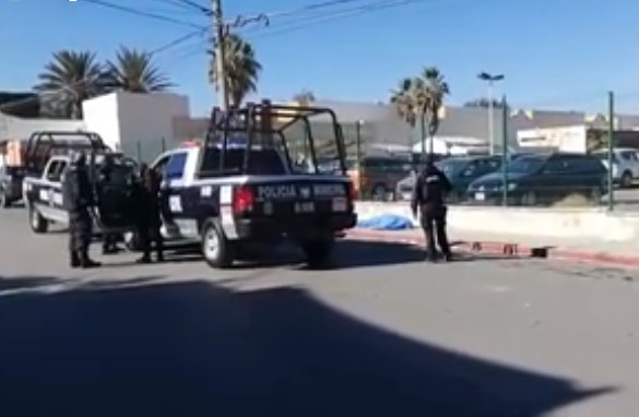 Fallece en plena vía pública hombre de la tercera edad en Saltillo